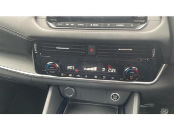 Nissan Qashqai 1.3 DiG-T MH 158 Acenta Premium 5dr Xtronic Petrol Hatchback