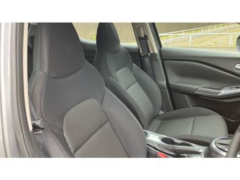 Nissan Juke 1.0 DiG-T 114 Acenta 5dr DCT Petrol Hatchback
