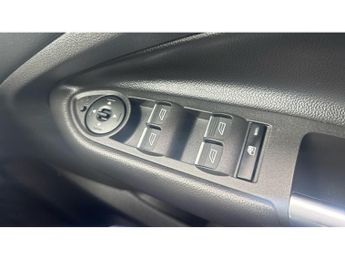 Ford Kuga 2.0 TDCi ST-Line 5dr Auto 2WD Diesel Estate