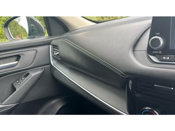 Nissan Qashqai 1.3 DiG-T MH 158 Acenta Premium 5dr Xtronic Petrol Hatchback