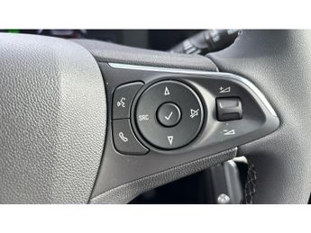 Vauxhall Mokka 100kW Design 50kWh 5dr Auto Electric Hatchback