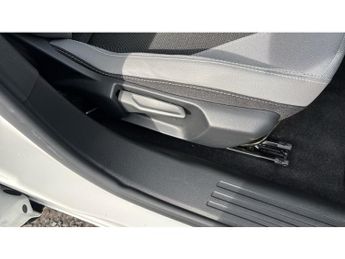 Vauxhall Mokka 100kW Design 50kWh 5dr Auto Electric Hatchback