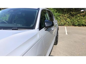 Volvo XC40 2.0 B3P Plus Dark 5dr Auto Petrol Estate