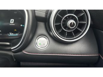 MG HS 1.5 T-GDI PHEV Exclusive 5dr Auto Hatchback