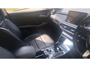 MG HS 1.5 T-GDI Trophy 5dr DCT Petrol Hatchback