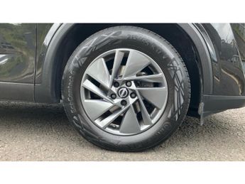 Nissan Qashqai 1.3 DiG-T MH 158 Acenta Premium 5dr Xtronic Petrol Hatchback