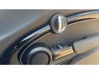 MINI Hatchback 135kW Cooper S Level 2 33kWh 3dr Auto Electric Hatchback