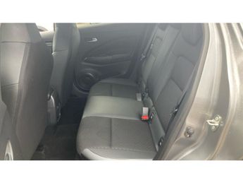 Nissan Juke 1.0 DiG-T 114 N-Connecta 5dr DCT Petrol Hatchback
