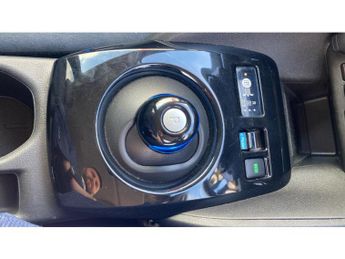 Nissan LEAF 110kW Tekna 39kWh 5dr Auto Electric Hatchback