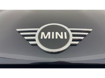 MINI Hatchback 1.5 Cooper Exclusive 5dr Auto Petrol Hatchback