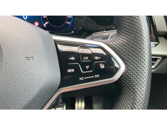 Volkswagen Golf 1.5 eTSI 150 R-Line 5dr DSG Petrol Hatchback