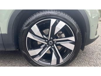Volvo XC40 2.0 B4P Ultimate Dark 5dr Auto Petrol Estate