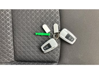 Toyota C-HR 1.8 Hybrid Icon 5dr CVT Hybrid Hatchback