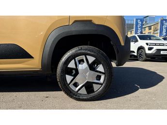 Dacia Spring 27kWh Expression 45 33kW 5dr Auto Electric Hatchback