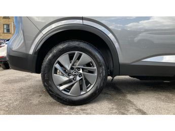 Nissan Qashqai 1.3 DiG-T MH 158 Acenta Premium 5dr Xtronic Petrol Hatchback