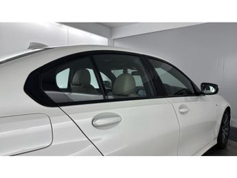 BMW 3 Series 320d xDrive M Sport 4dr Step Auto Diesel Saloon