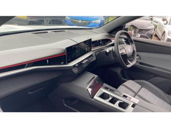 Vauxhall Grandland 157kW GS 73kWh 5dr Auto Electric Hatchback