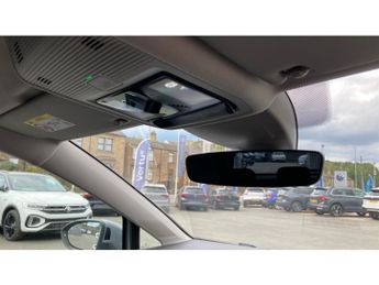 Volkswagen Golf 1.5 eTSI 150 Life 5dr DSG Petrol Hatchback