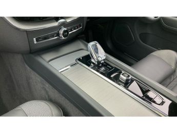 Volvo XC60 2.0 T6 350 RC PHEV Plus Black Ed 5dr AWD Gtron Estate