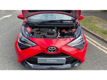 Toyota Aygo 1.0 VVT-i X-Play 5dr x-shift Petrol Hatchback