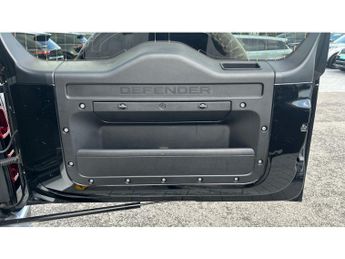 Land Rover Defender 3.0 D250 XS Edition 110 5dr Auto Diesel Estate