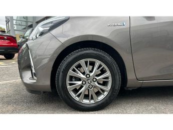 Toyota Yaris 1.5 Hybrid Icon Tech 5dr CVT Hybrid Hatchback