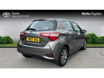 Toyota Yaris 1.5 Hybrid Icon Tech 5dr CVT Hybrid Hatchback