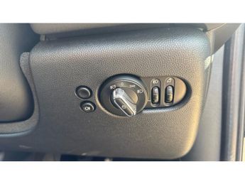 MINI Hatchback 1.5 Cooper Classic 5dr Auto Petrol Hatchback