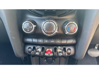 MINI Hatchback 1.5 Cooper Classic 5dr Auto Petrol Hatchback