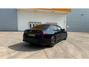 BMW i5 250kW eDrive40 M Sport Pro 84kWh 4dr Auto Electric Saloon