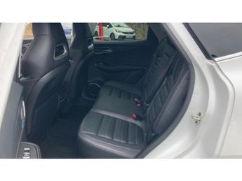 MG HS 1.5 T-GDI Trophy 5dr DCT Petrol Hatchback