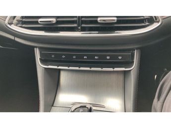 MG HS 1.5 T-GDI Trophy 5dr DCT Petrol Hatchback