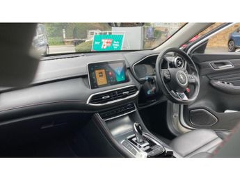 MG HS 1.5 T-GDI Trophy 5dr DCT Petrol Hatchback