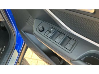 Toyota C-HR 1.8 Hybrid Icon 5dr CVT Hybrid Hatchback