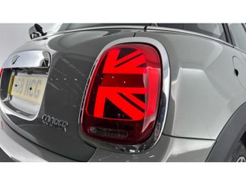 MINI Hatchback 1.5 Cooper Exclusive II 5dr Auto Petrol Hatchback