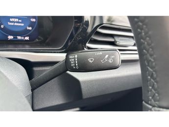 Ford Transit Connect 250 L2 Petrol 1.5 EcoBoost PHEV 150 Limited Van Auto