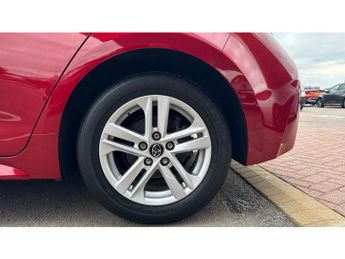 Toyota Corolla 1.8 VVT-i Hybrid Icon Tech 5dr CVT Hybrid Hatchback