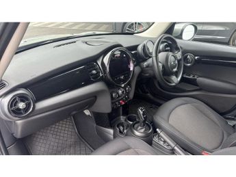 MINI Hatchback 1.5 Cooper Classic 5dr Auto [Nav Pack] Petrol Hatchback