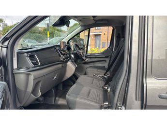 Ford Transit Custom 320 L1 Diesel Fwd 2.0 EcoBlue 170ps Low Roof Limited Van Auto