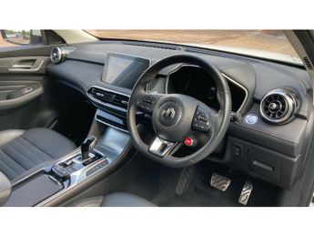 MG HS 1.5 T-GDI Trophy 5dr DCT Petrol Hatchback
