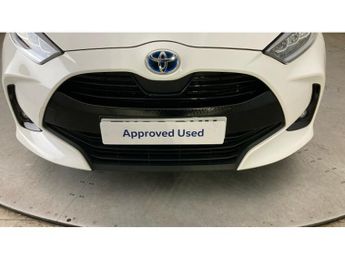 Toyota Yaris 1.5 Hybrid Design 5dr CVT Hybrid Hatchback
