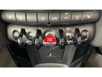 MINI Hatchback 1.5 Cooper Classic 3dr Auto [Comfort/Nav Pack] Petrol Hatchback