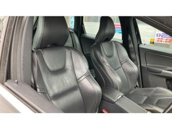 Volvo XC60 D4 [190] R DESIGN Lux Nav 5dr AWD Geartronic Diesel Estate