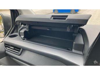Ford Transit Custom E-320 L1 Rwd 100kW 65kWh H1 Van Limited Auto