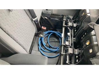 Ford Transit Custom E-320 L1 Rwd 100kW 65kWh H1 Van Limited Auto