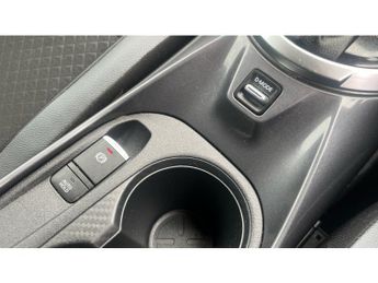 Nissan Juke 1.0 DiG-T 114 N-Connecta 5dr DCT Petrol Hatchback