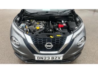 Nissan Juke 1.0 DiG-T 114 N-Connecta 5dr DCT Petrol Hatchback