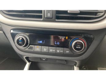 Hyundai i10 1.2 MPi Premium 5dr Auto Petrol Hatchback