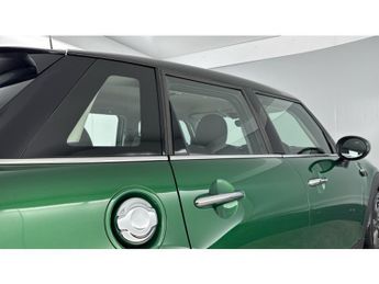 MINI Hatchback 2.0 Cooper S Classic 5dr Auto [Nav Pack] Petrol Hatchback