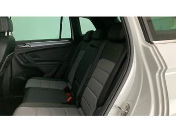Volkswagen Tiguan 2.0 TDi 150 R-Line Tech 5dr DSG Diesel Estate